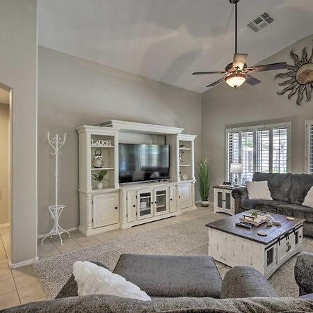 Mesa Oasis Desert Getaway Pool, Hot Tub, Patio! Exterior photo